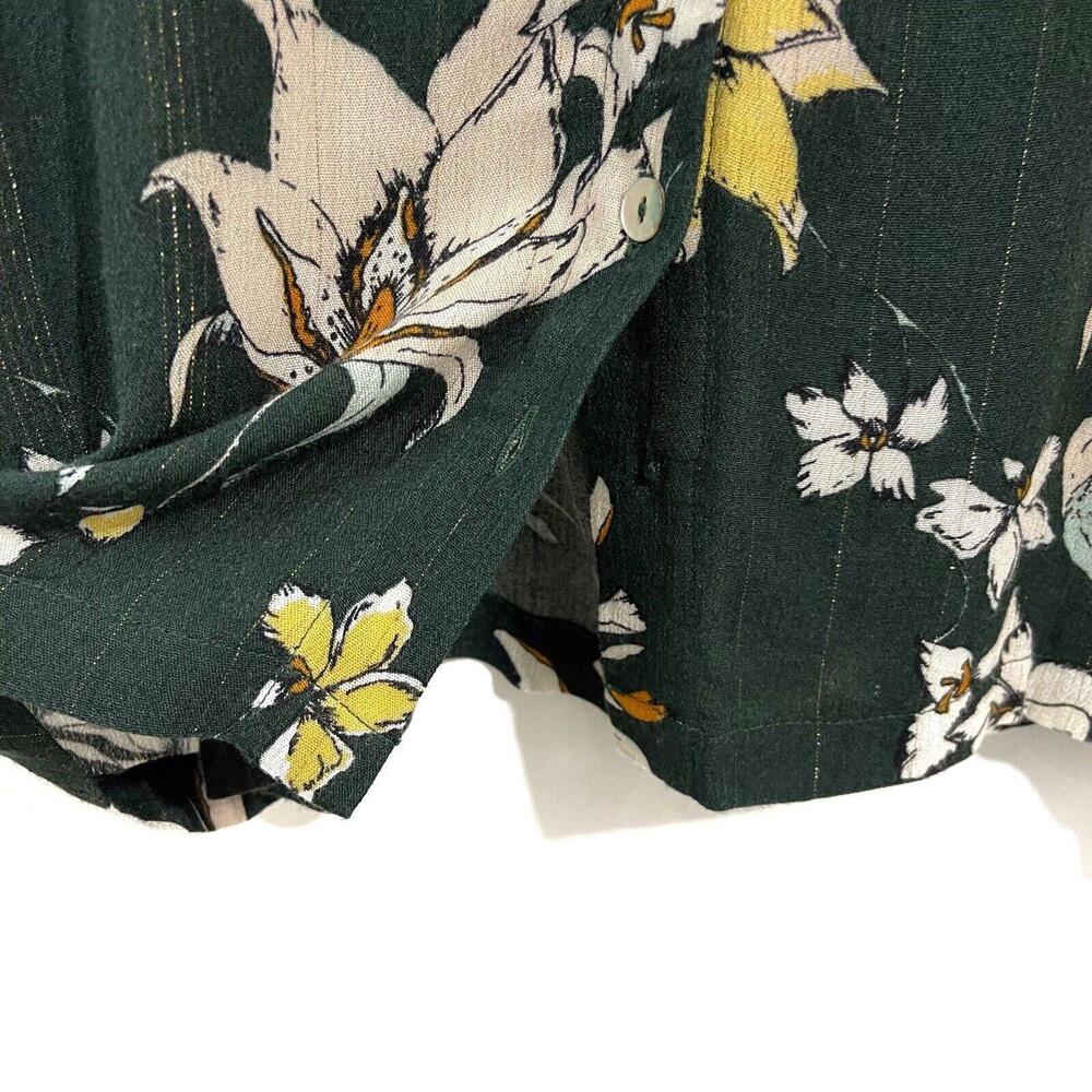 Knot Sisters Women’s Size Small Emerald Green Lily Floral Print Button Up Dress - Picture 4 of 12